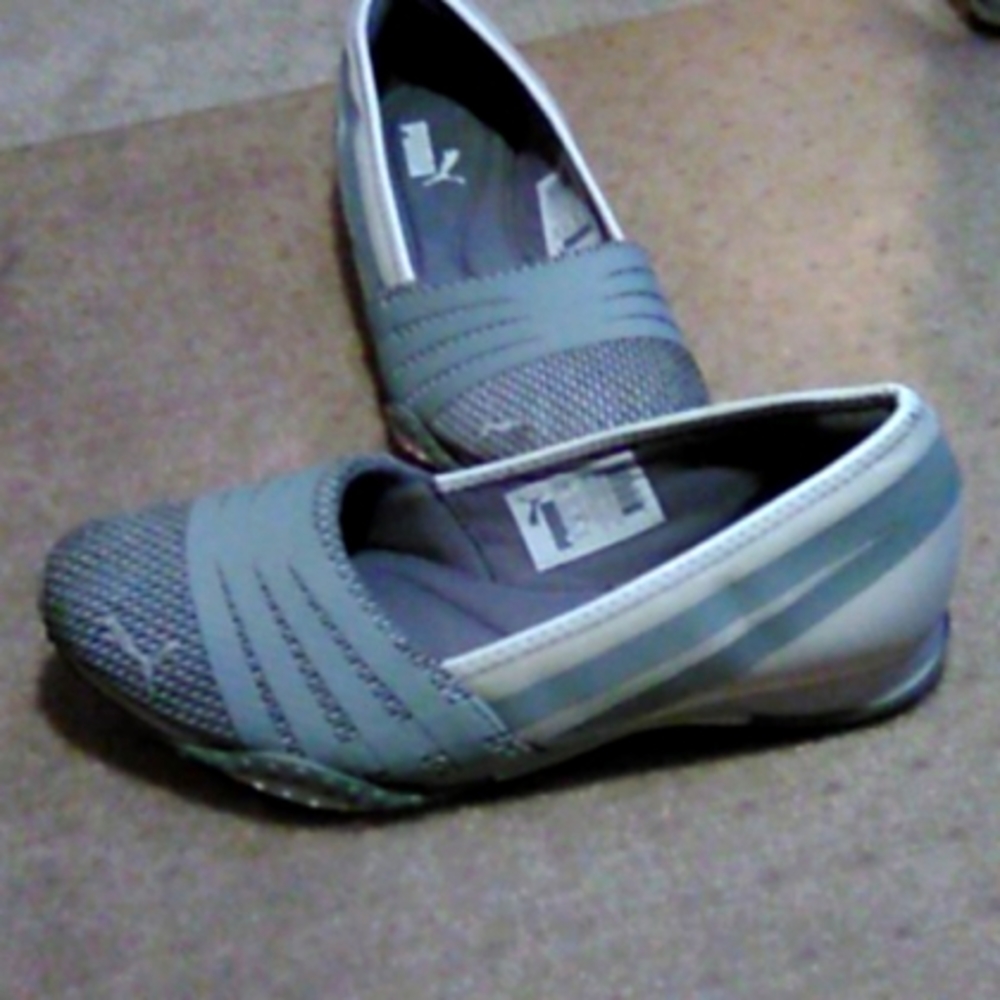 Puma Slip Ons! Only worn once!